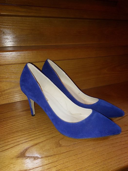 Продам замшевые лодочки