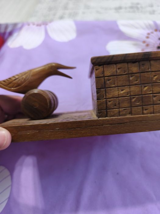 Tabachera lemn sculptat