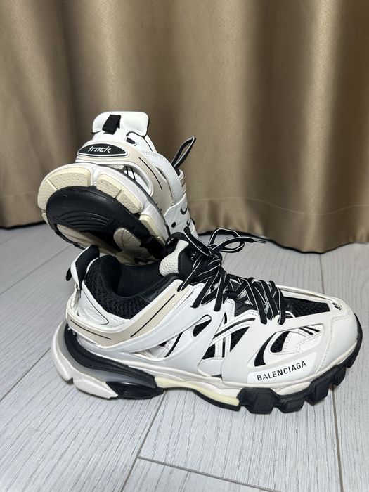 Кроссовки муж BALENCIAGA