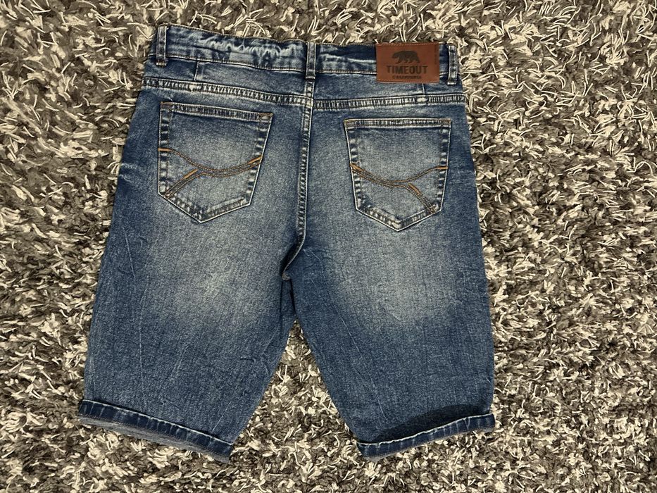 Blugi scurti Timeout marime small (30)