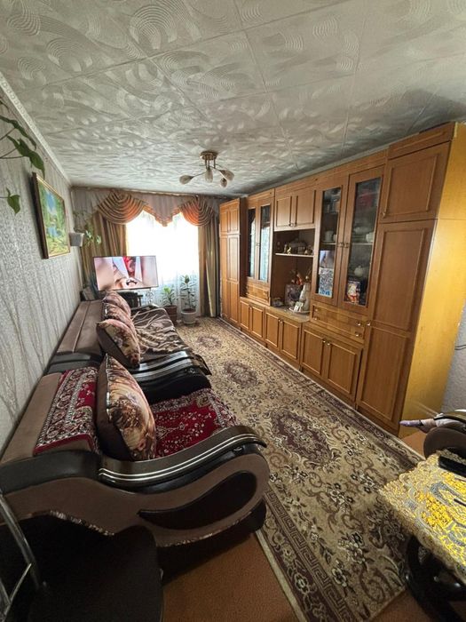 Продам квартиру район ЖДС