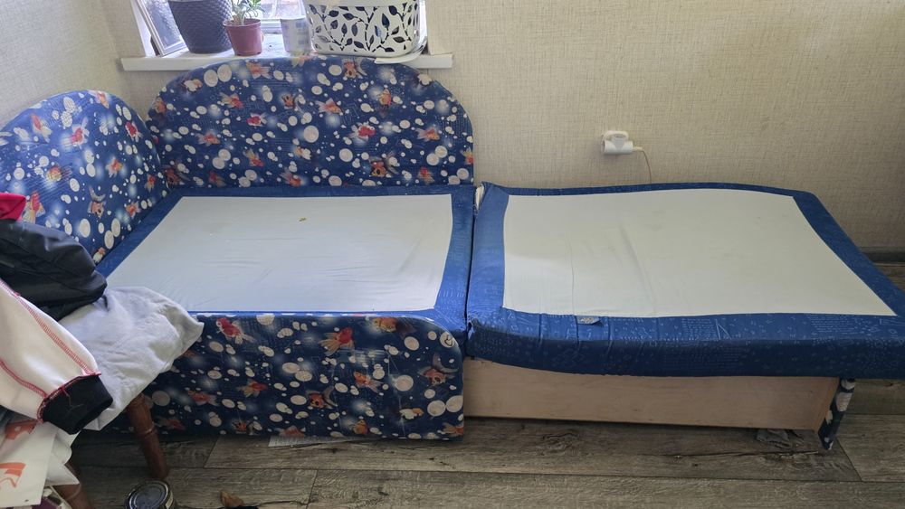 Продам диван- тахта б/у