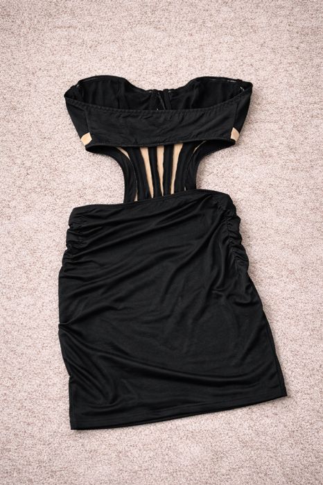 Нова къса рокля в черно/бяло