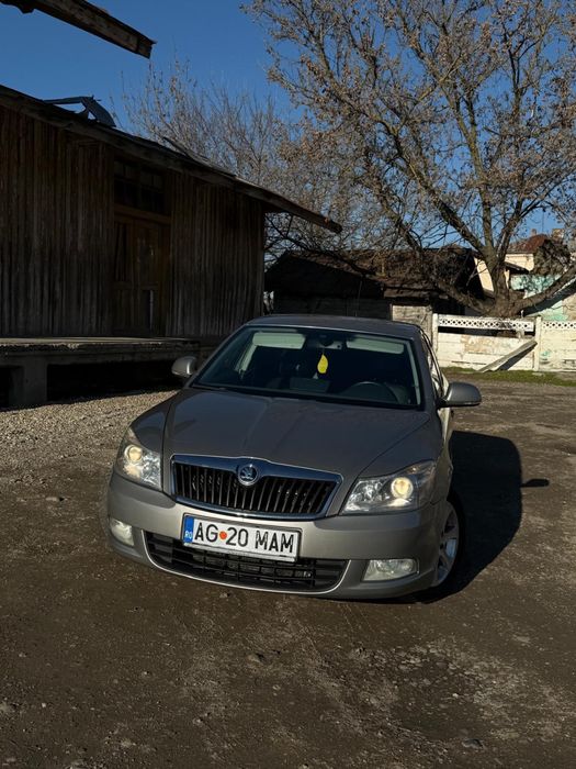 SKODA Octavia 2011 — imagine 5