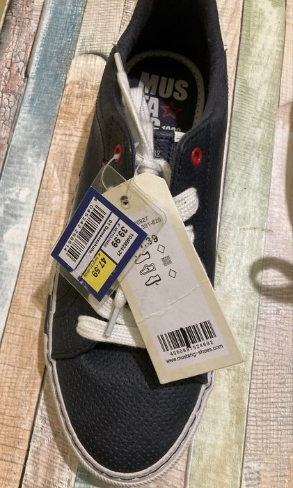 Дамски гуменки Mustang