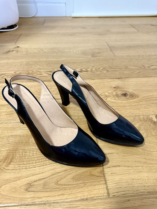 Pantofi deschisi, negru, piele lucioasa, 38