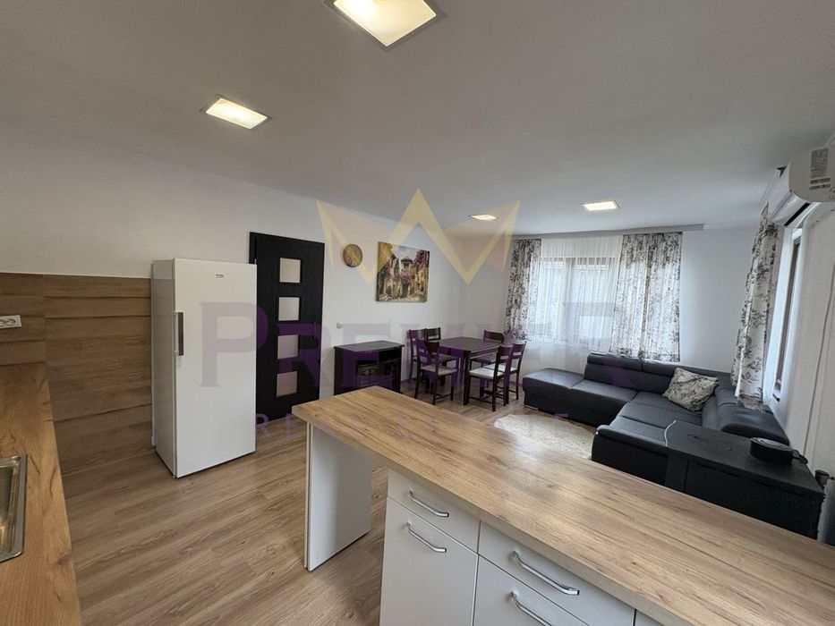 Дава се под наем Къща в с. Кичево, Област Варна - 490 кв.м за 1173 € - Снимка #2