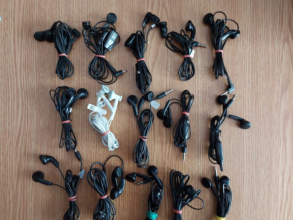 Casti HandsFree stereo pe fir, noi, cu microfon, Hi-Fi, Samsung, nokia