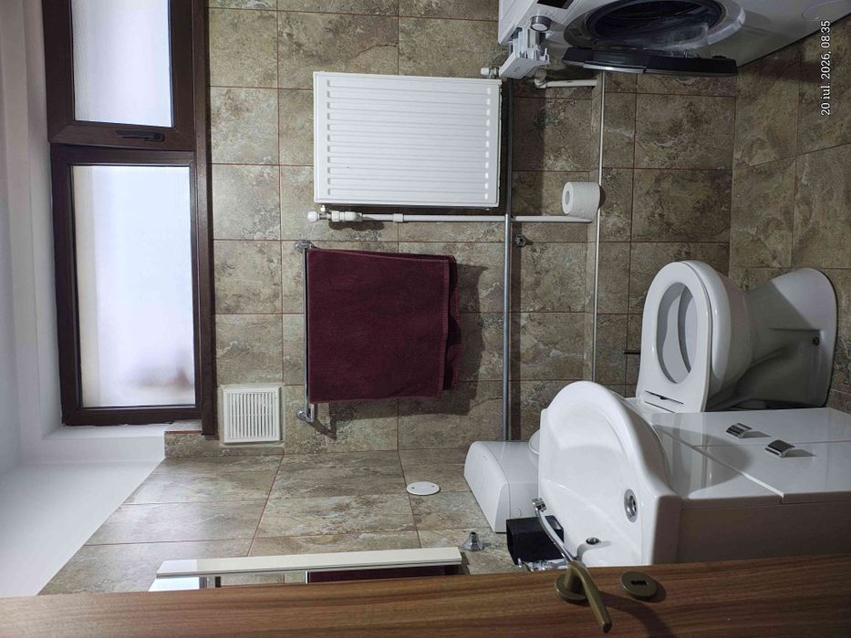 Apartament la casa de inchiriat