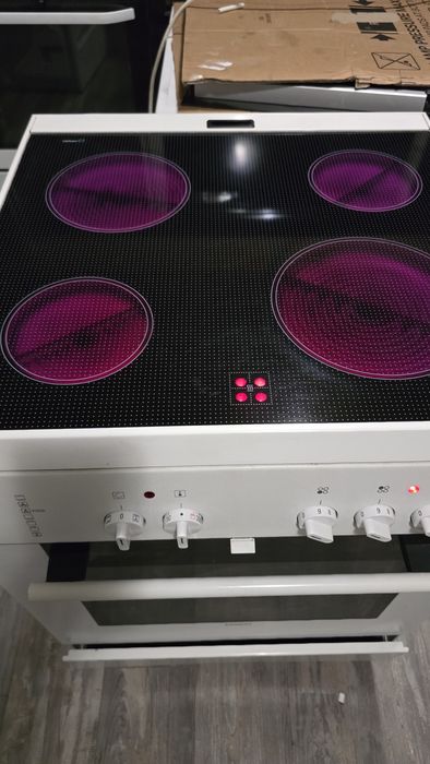 Печка Siemens 60см