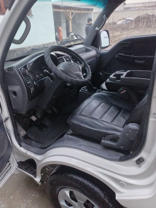 Киа бонго 2011 йил