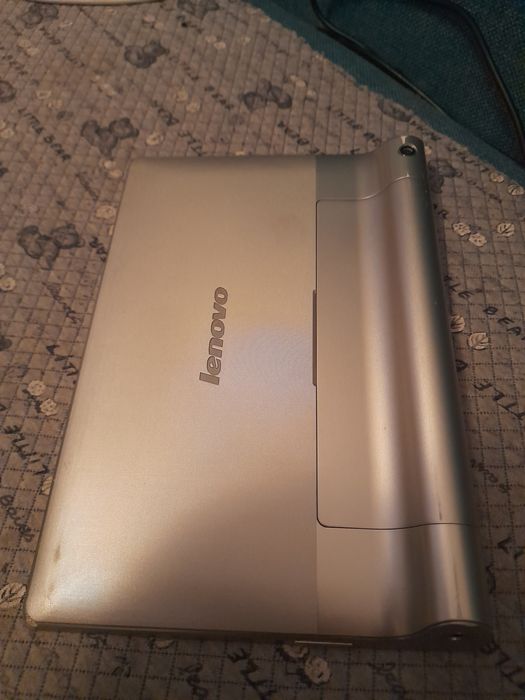 Планшет Lenovo 60044