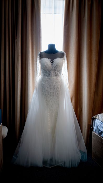 Rochie de mireasa model sirena