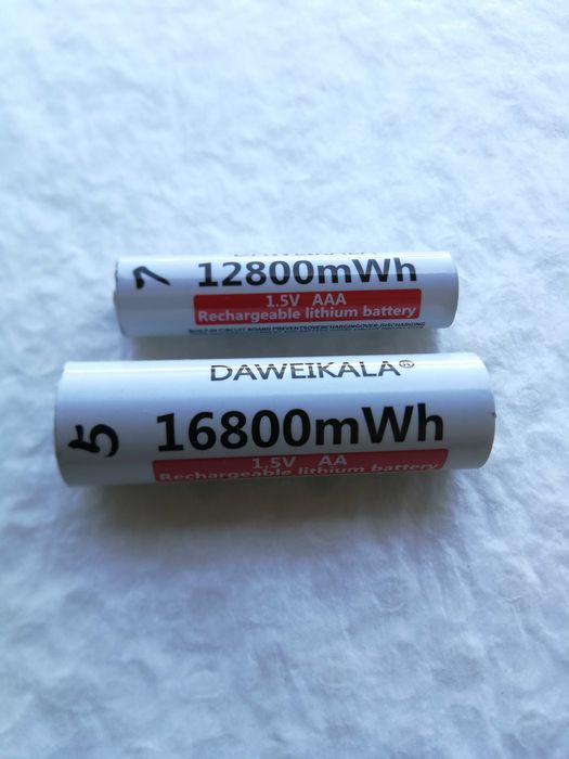 Продавам нови зарядни 1,5В литиево-йонни полимерни батерии АА и ААА