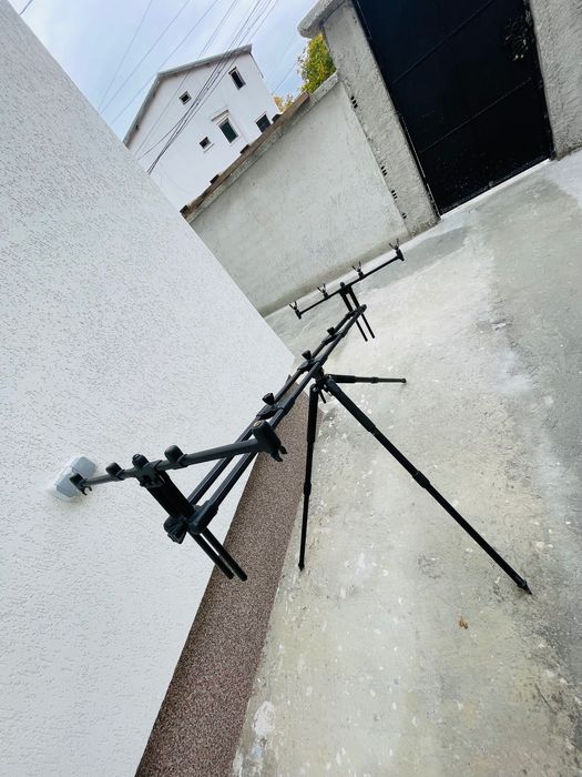 Трипод за 4 въдици