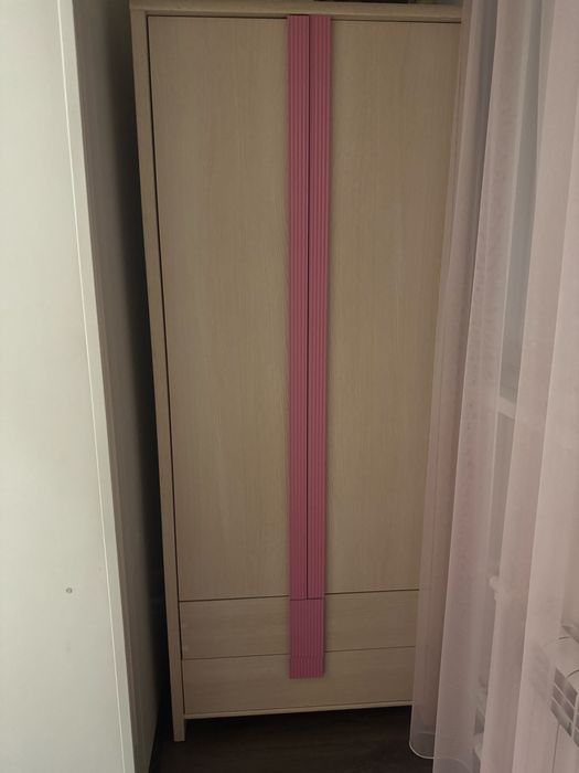 Продам мебель в детскую комнату.