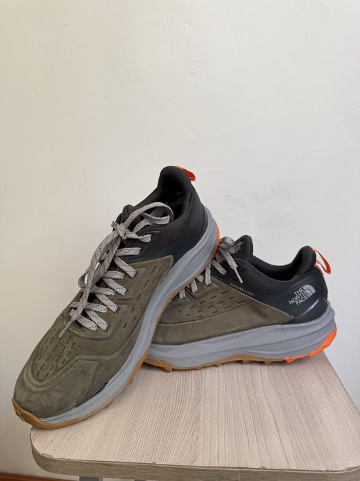 The north face кроссовки