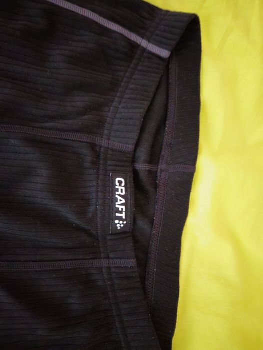 Endura windchill 2 leg warmers; CRAFT thermo