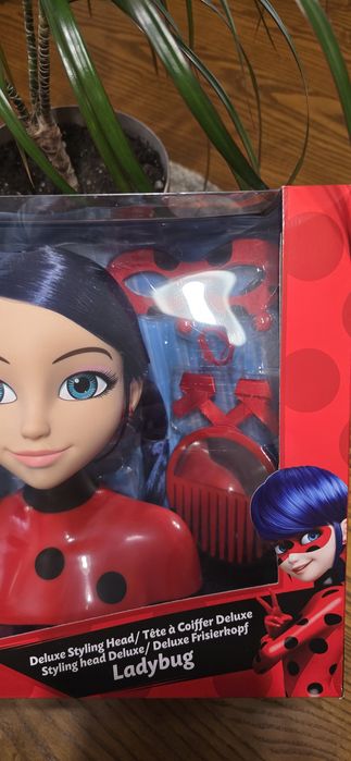 Глава за прически на Калинката и Котарака