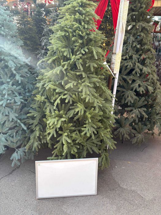 Ель искуственная