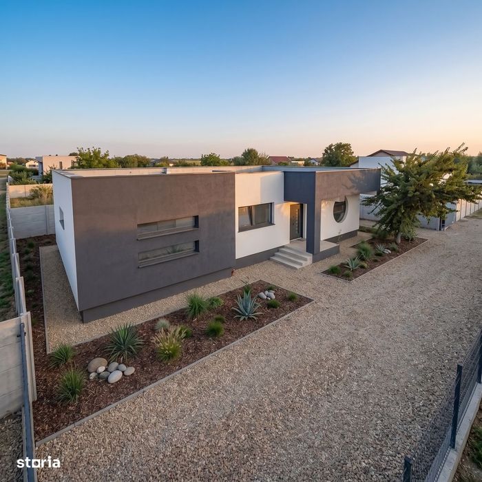 Casa individuala pe parter, 4 camere, teren 650mp