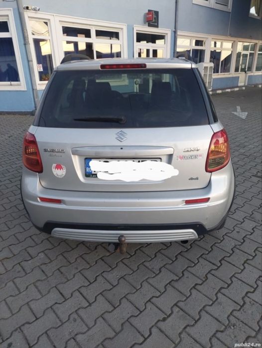Vând suzuki SX4 înmatriculată