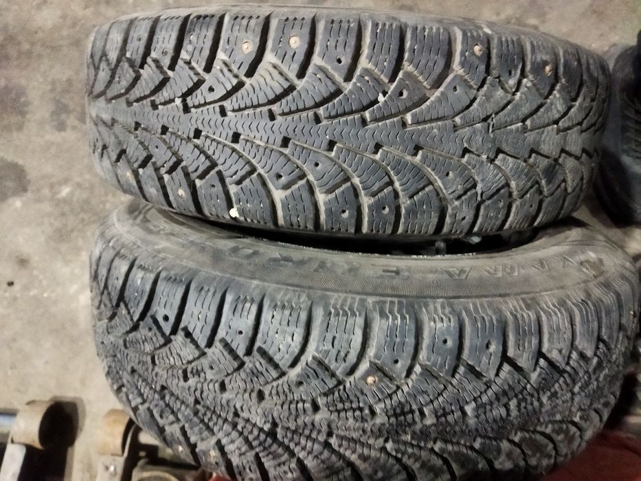 Шины зимние 175/70/14 пара