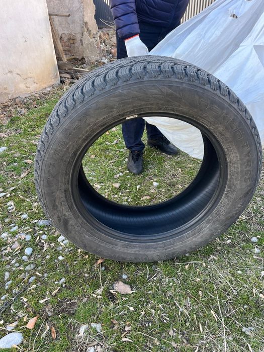 Продам почти новые шины