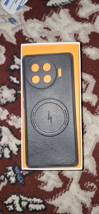 Tecno Spark 20 pro plus 256,16