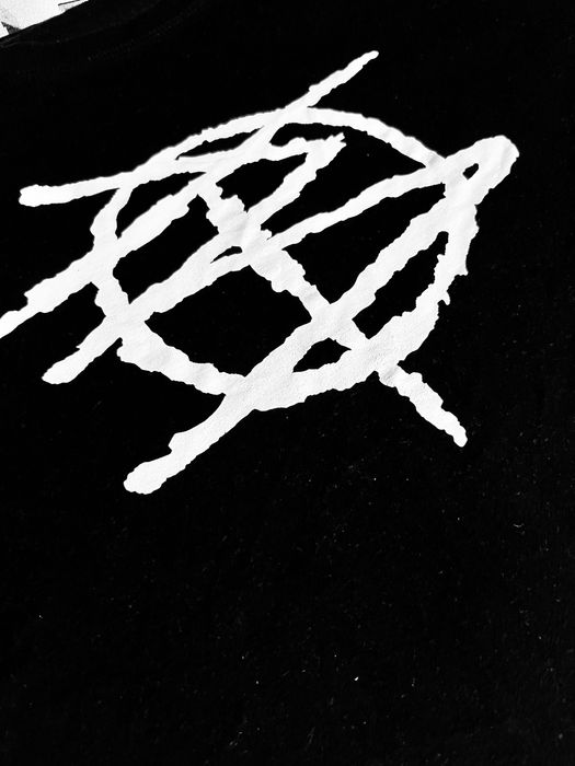 СВИТЕР с белыми рукавами