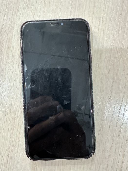 продается айфон Xs