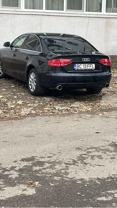 Vand audi a4 b8.
