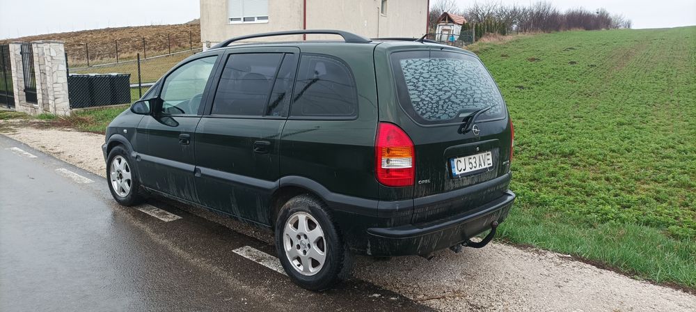 Opel Zafira benzina