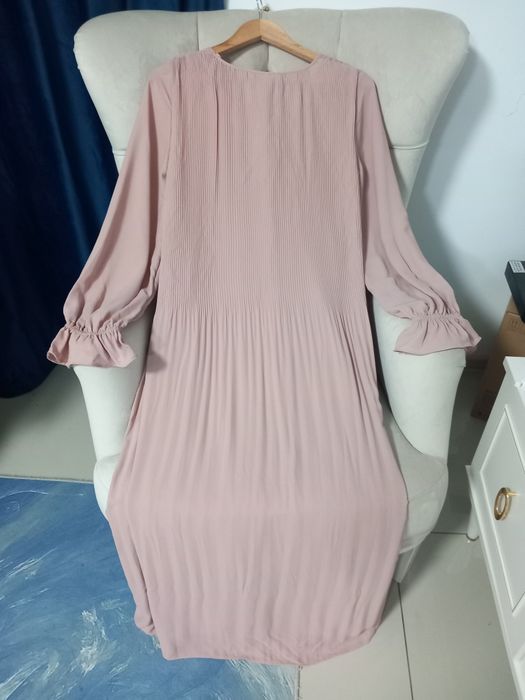 Rochie lunga plisata powder Pink mărimea S Zara