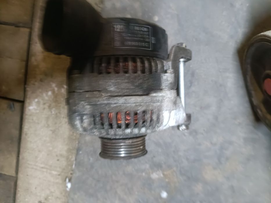 Генератор Ауди 100 2.6