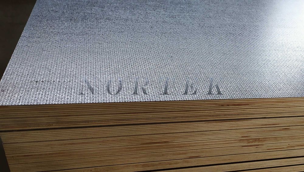 Шперплат за подове на бусове и камиони бук/топола 1250х2500х9 мм