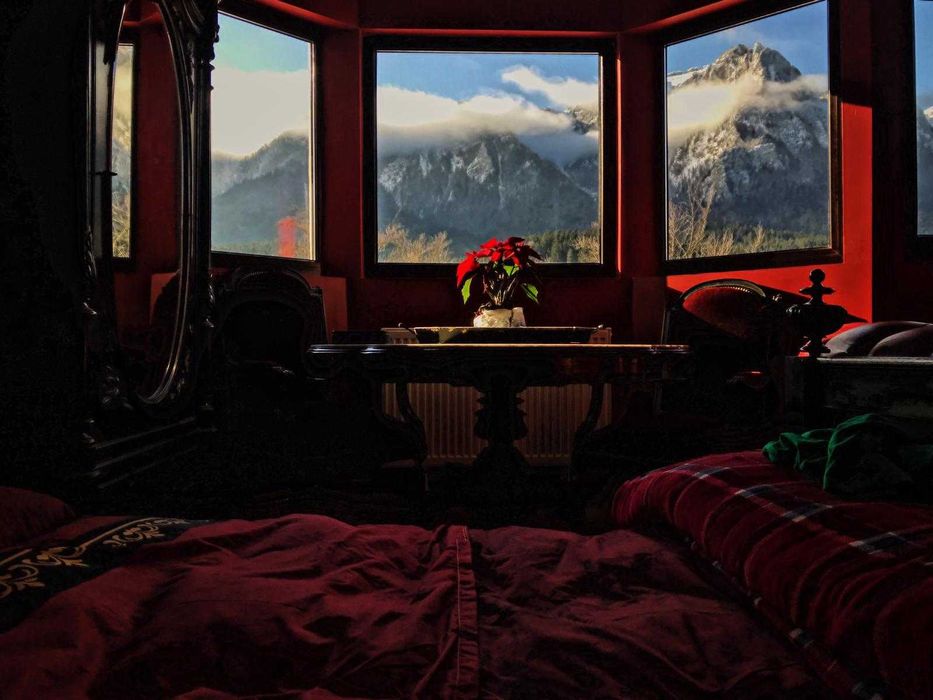 DE VANZARE Vila Zamora Bușteni 5 camere 175 m2 1020m2 teren