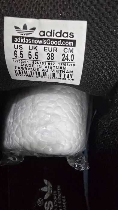Продам кроссовки Superstar Adidas