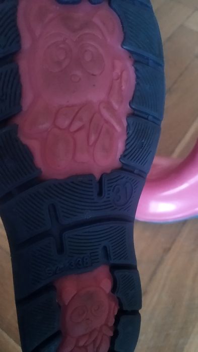 Продавам сет детски ботуши