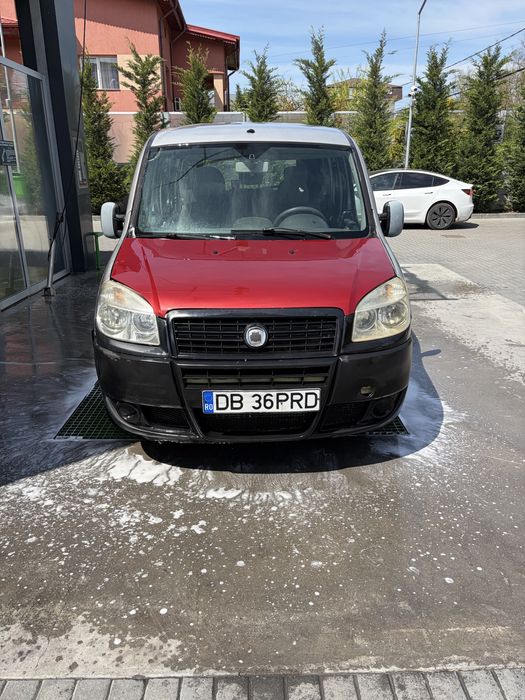 Vand Fiat Doblo 2007 1.3 diesel 5 locuri+marfa acte valabile fiscal pe loc