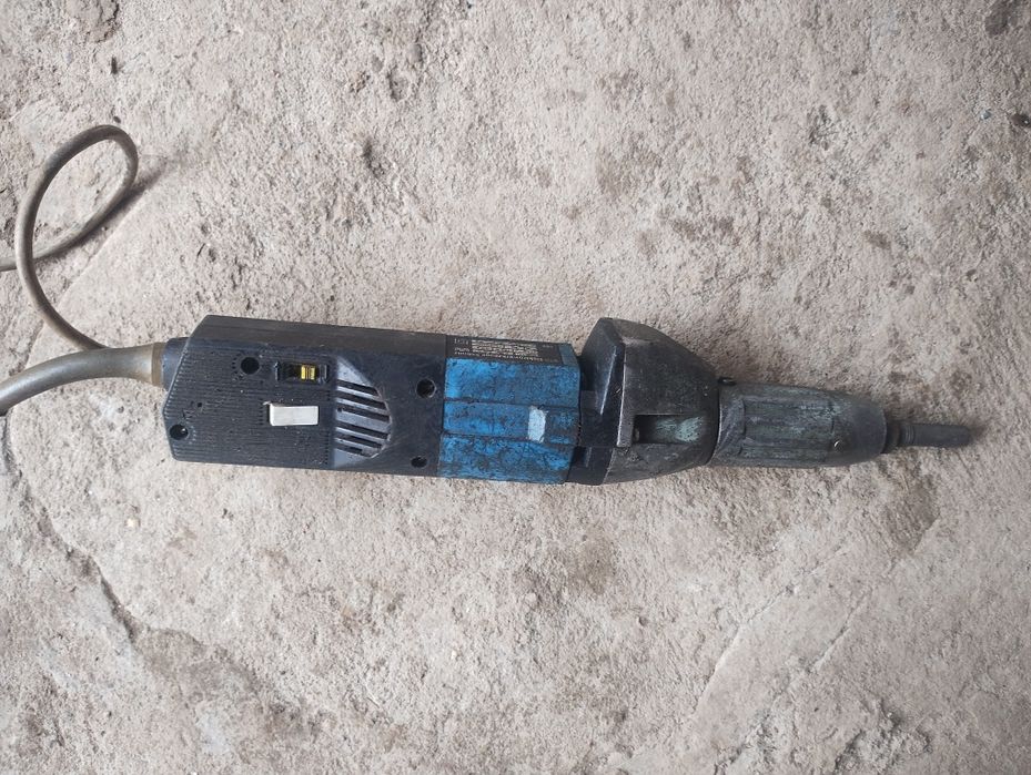 Машина за резбоване