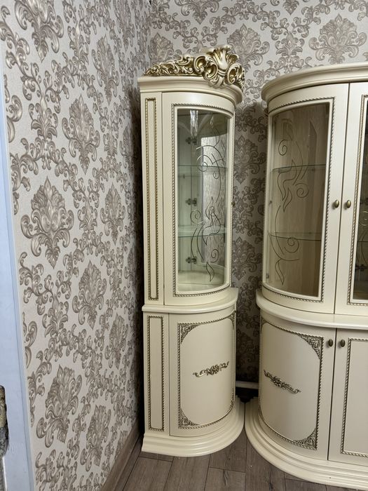 Сервант для гостиной