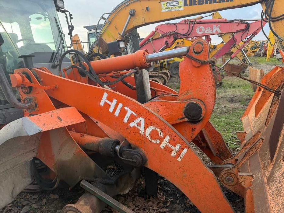 Brat incarcator frontal Hitachi ZW180