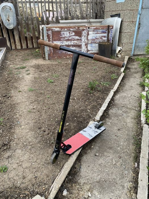 Самокат трюковой. Самокат для трюков. Tech team zorg.