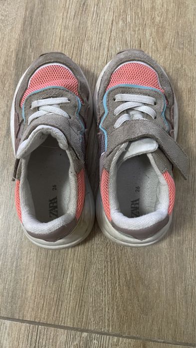 Adidasi Zara, marime 26