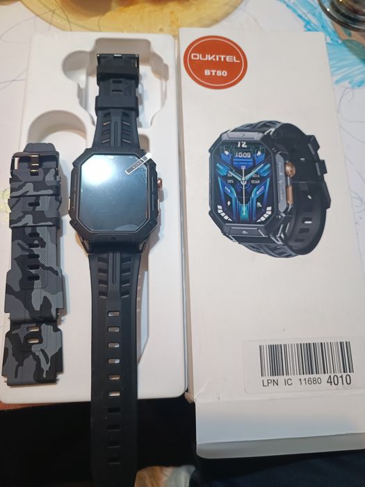Часовник  смарт OUKITEL BT80 1000mAh Battery