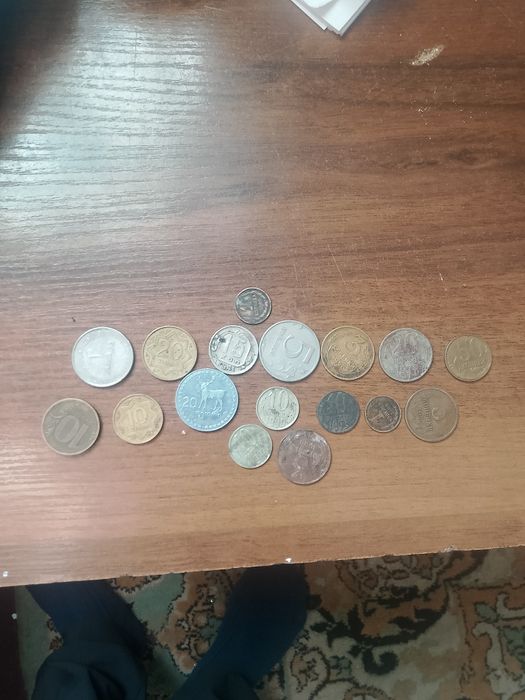 Продам монеты калецыоные