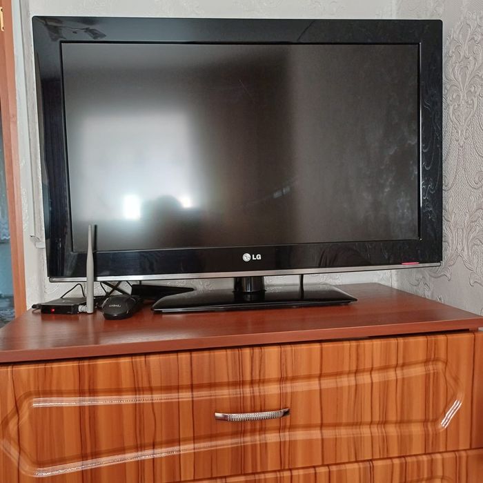 Продам телевизор