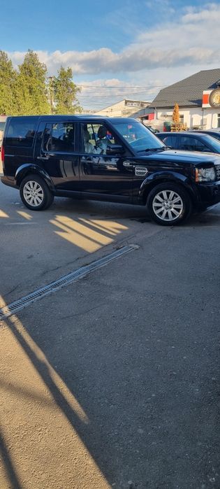 Land ROVER Discovery 4