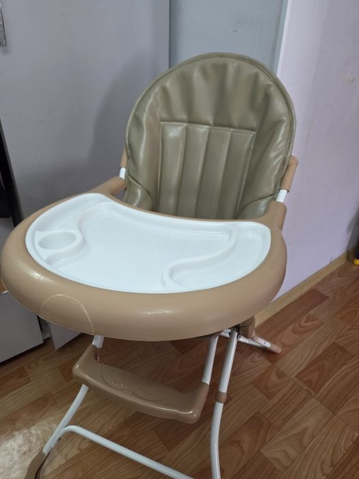 Стул для кормления